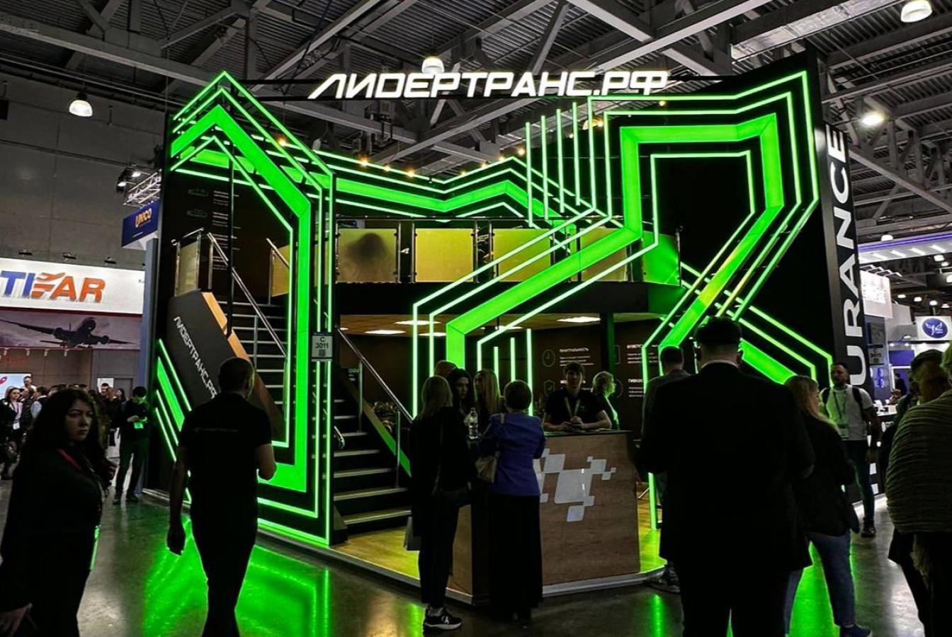 выставочный стенд, стенд для компании лидертранс
