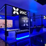 выставочный стенд, экспозиция для финальной битвы роботов для икс-холдинг