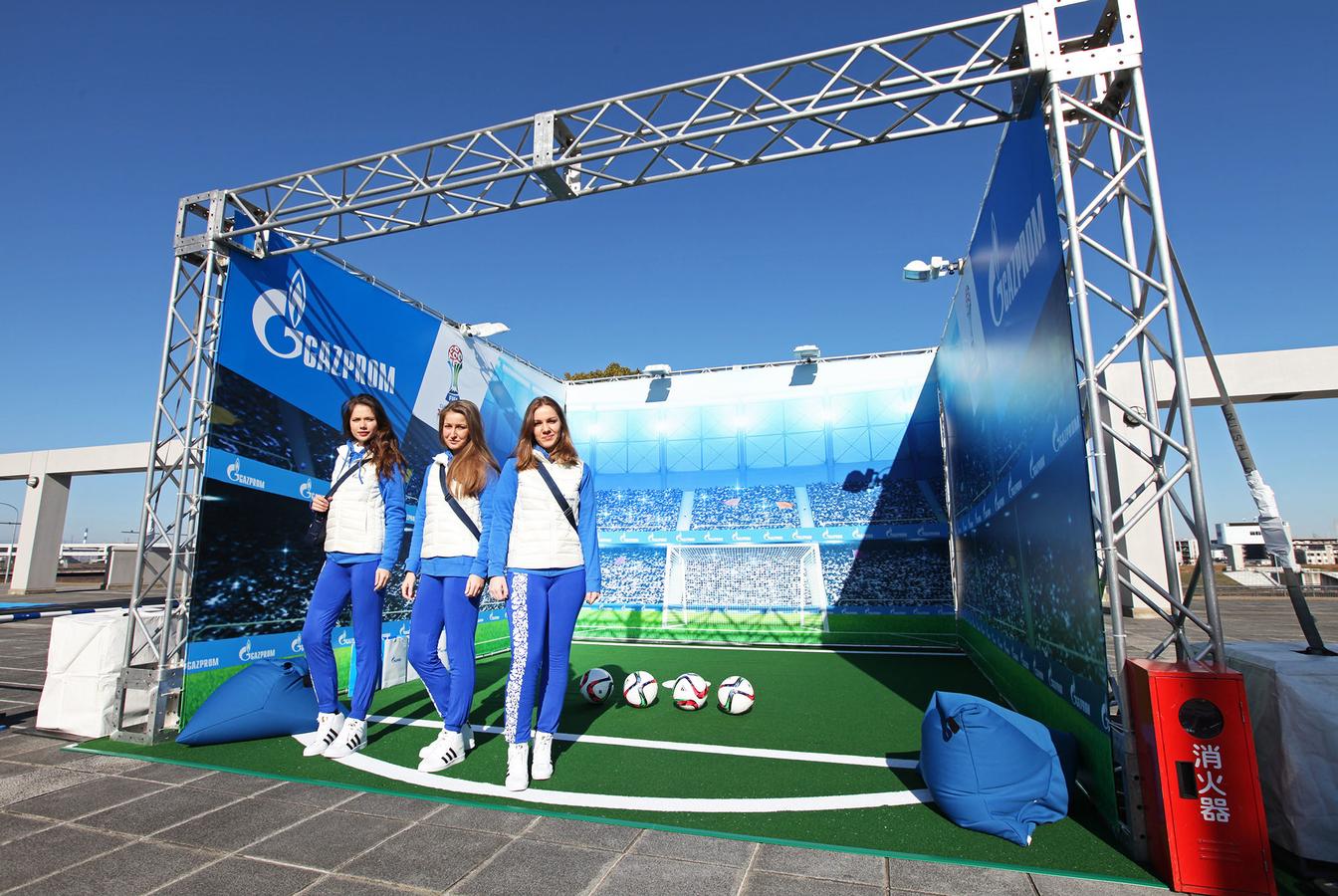 выставочный стенд, stand for gazrom in japan