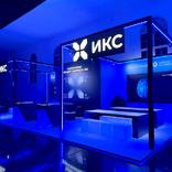 выставочный стенд, экспозиция для финальной битвы роботов для икс-холдинг