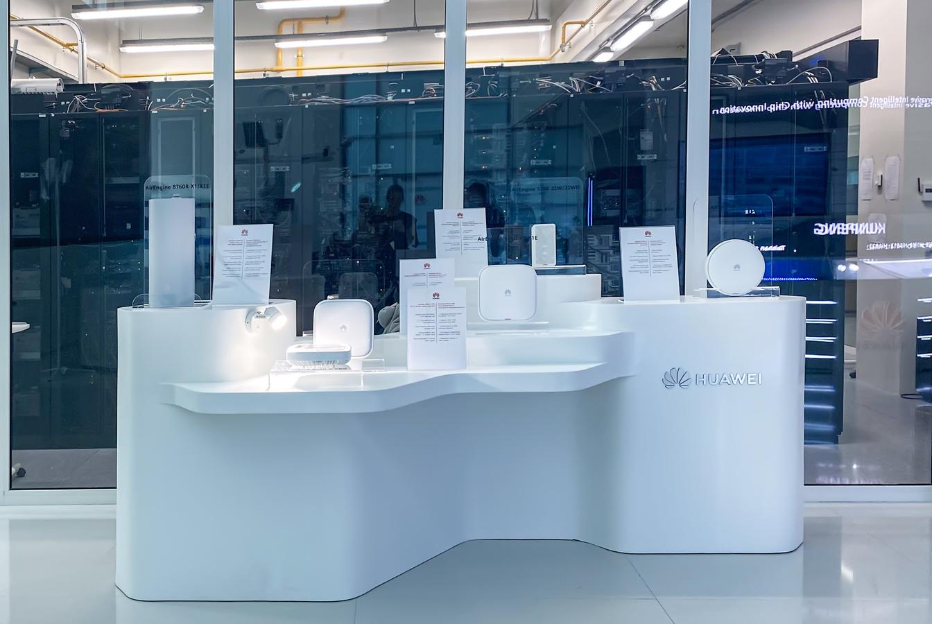 выставочный стенд, innovative demo laboratory for huawey 