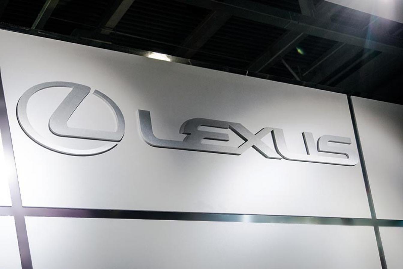 выставочный стенд, стенд для lexus 